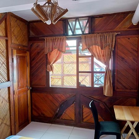 לאס טונאס Hostal Mirada Al Mar מראה חיצוני תמונה