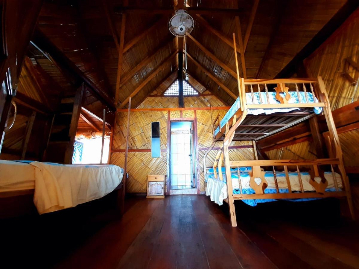 לאס טונאס Hostal Mirada Al Mar מראה חיצוני תמונה