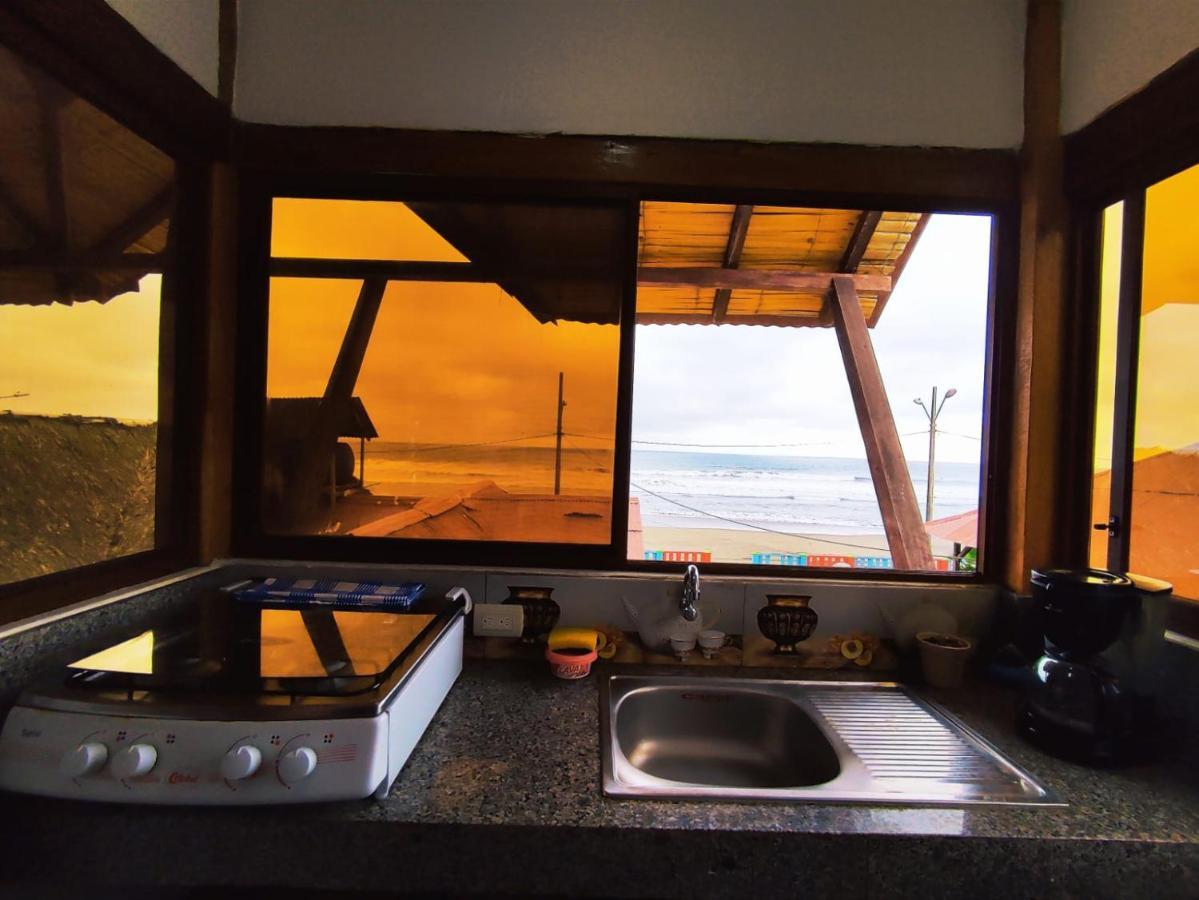 לאס טונאס Hostal Mirada Al Mar מראה חיצוני תמונה