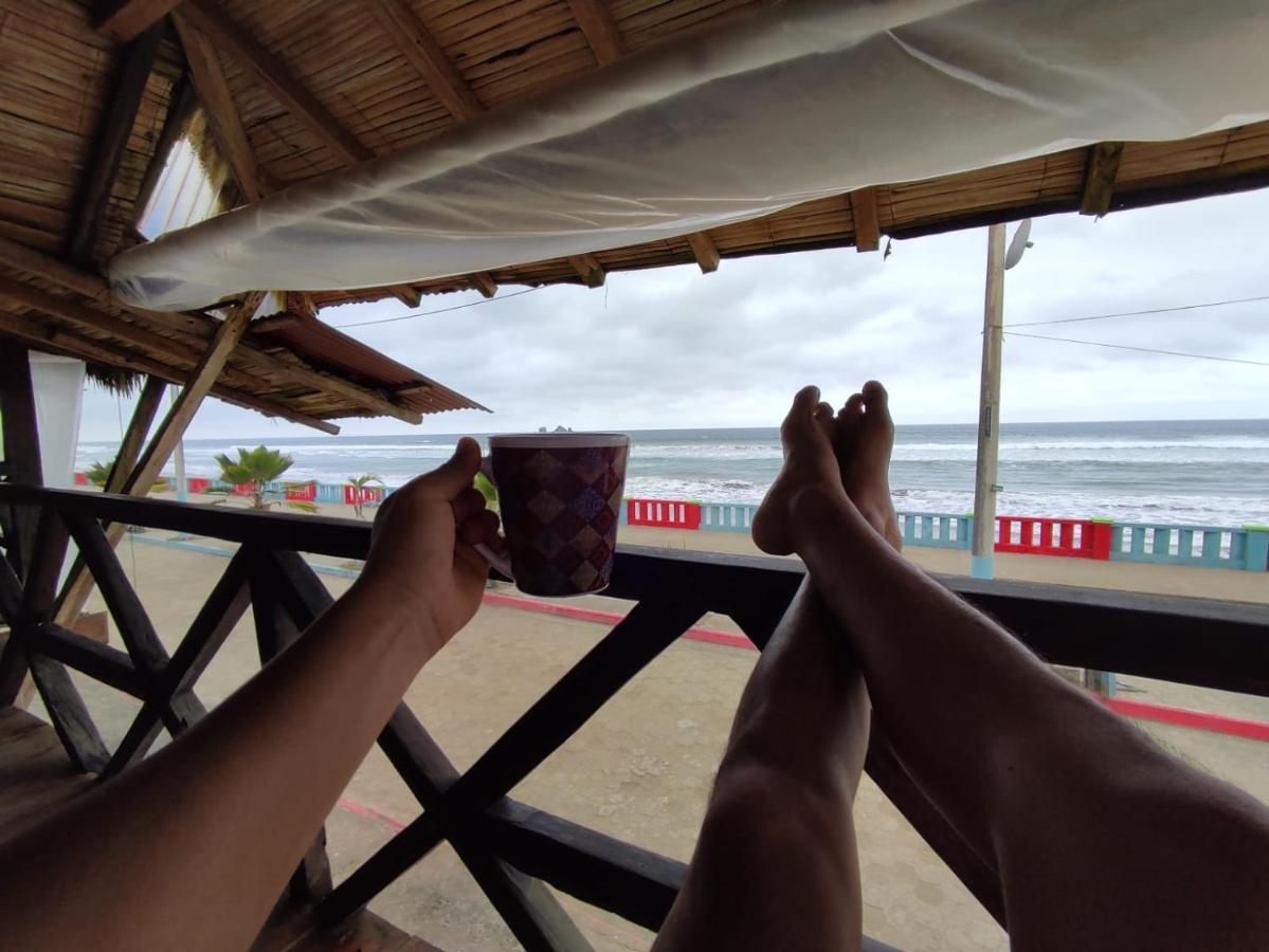 לאס טונאס Hostal Mirada Al Mar מראה חיצוני תמונה